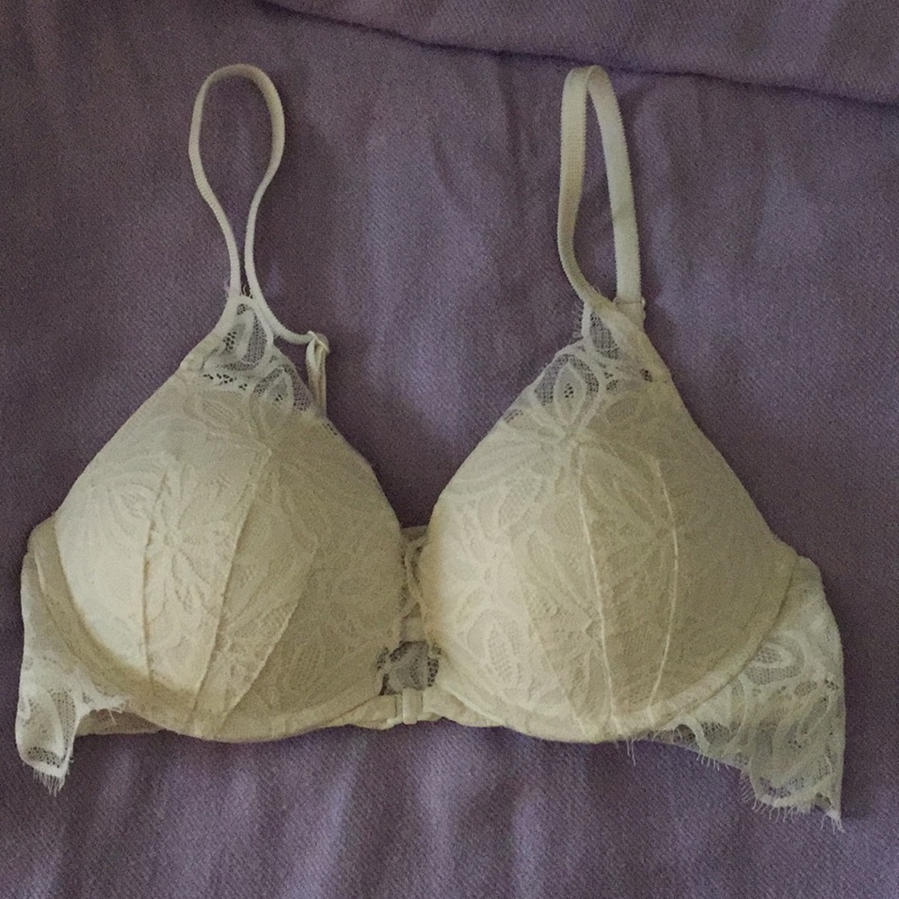 Victoria’s Secret Pink Date Super Push-up 32B NWOT